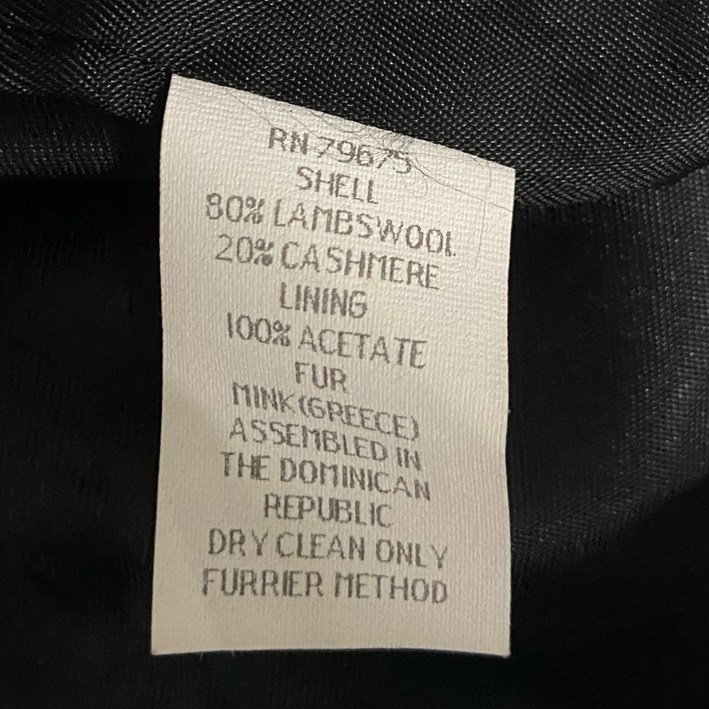 Albert Nipon - Beautiful Wool Cashmere Mink Coat … - image 4